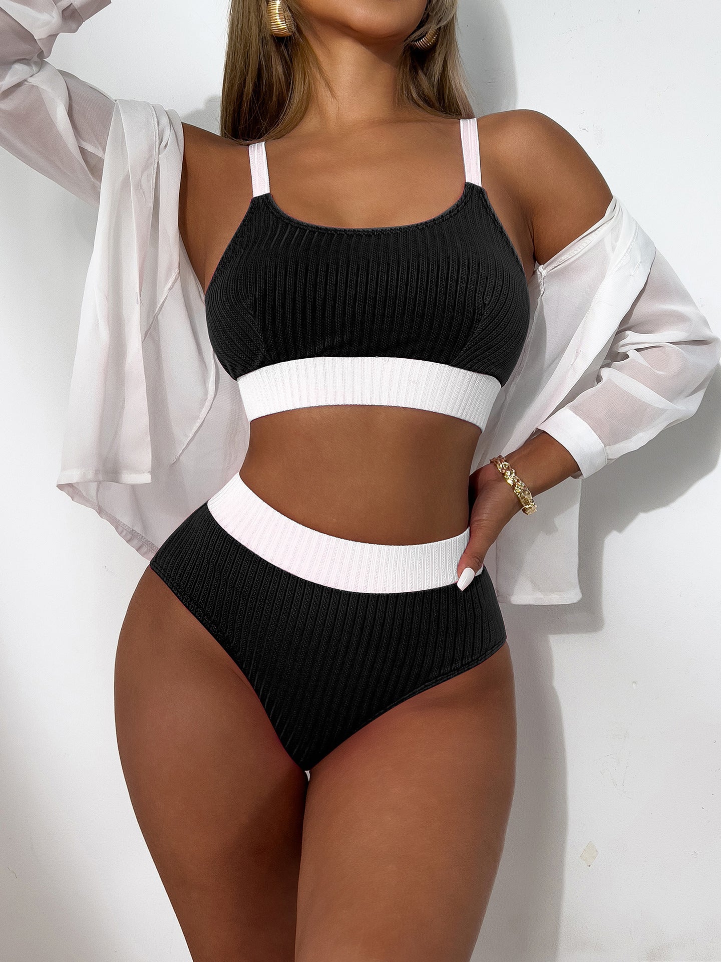 Ensemble soutien-gorge de sport et slip de bikini échancré côtelé Berg-Feldt pour femme