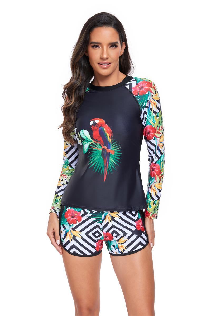 Haut de surf à manches longues et short à motif floral pour femme par berg-feldt