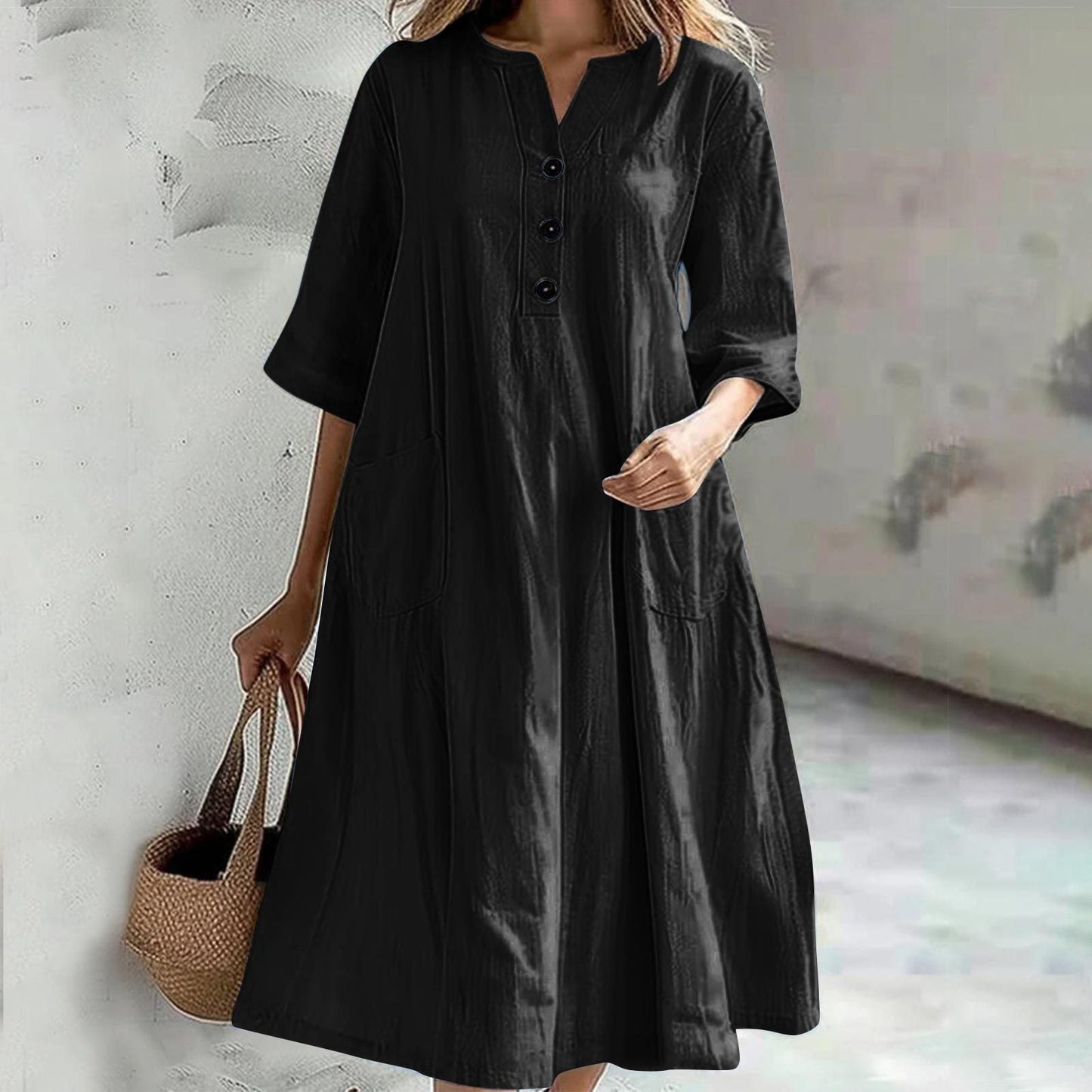Leichtes Damen-Midikleid mit Knöpfen und Taschen von berg-feldt