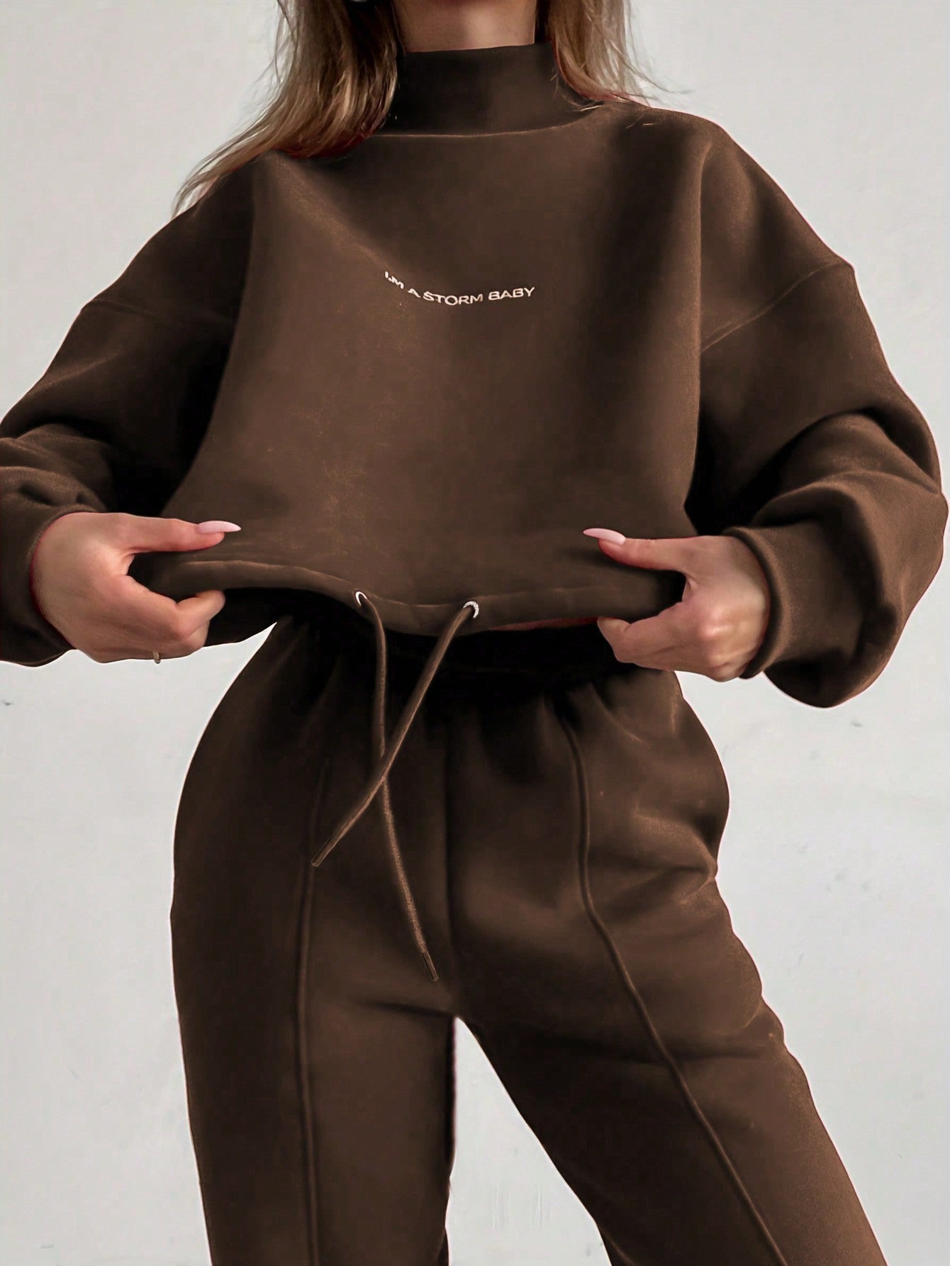 Damen Oversized Sweatshirt und Jogginghose Set Berg-Feldt