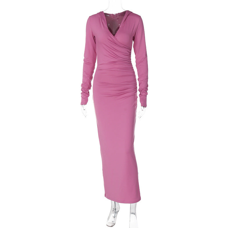 Figurbetontes Wickelkleid für Damen mit langem Schnitt und tiefem V-Ausschnitt (berg-feldt)