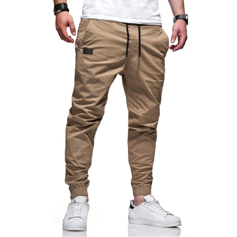 Men's casual cargo pants with tapered fit and practical pockets Berg-Feldt