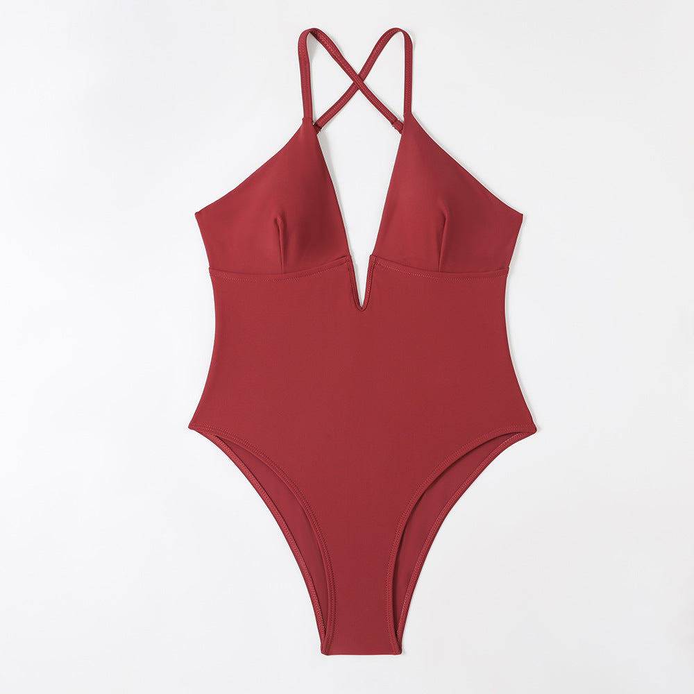 Maillot de bain une pièce féminin avec décolleté en V profond et dos élégant de berg-feldt