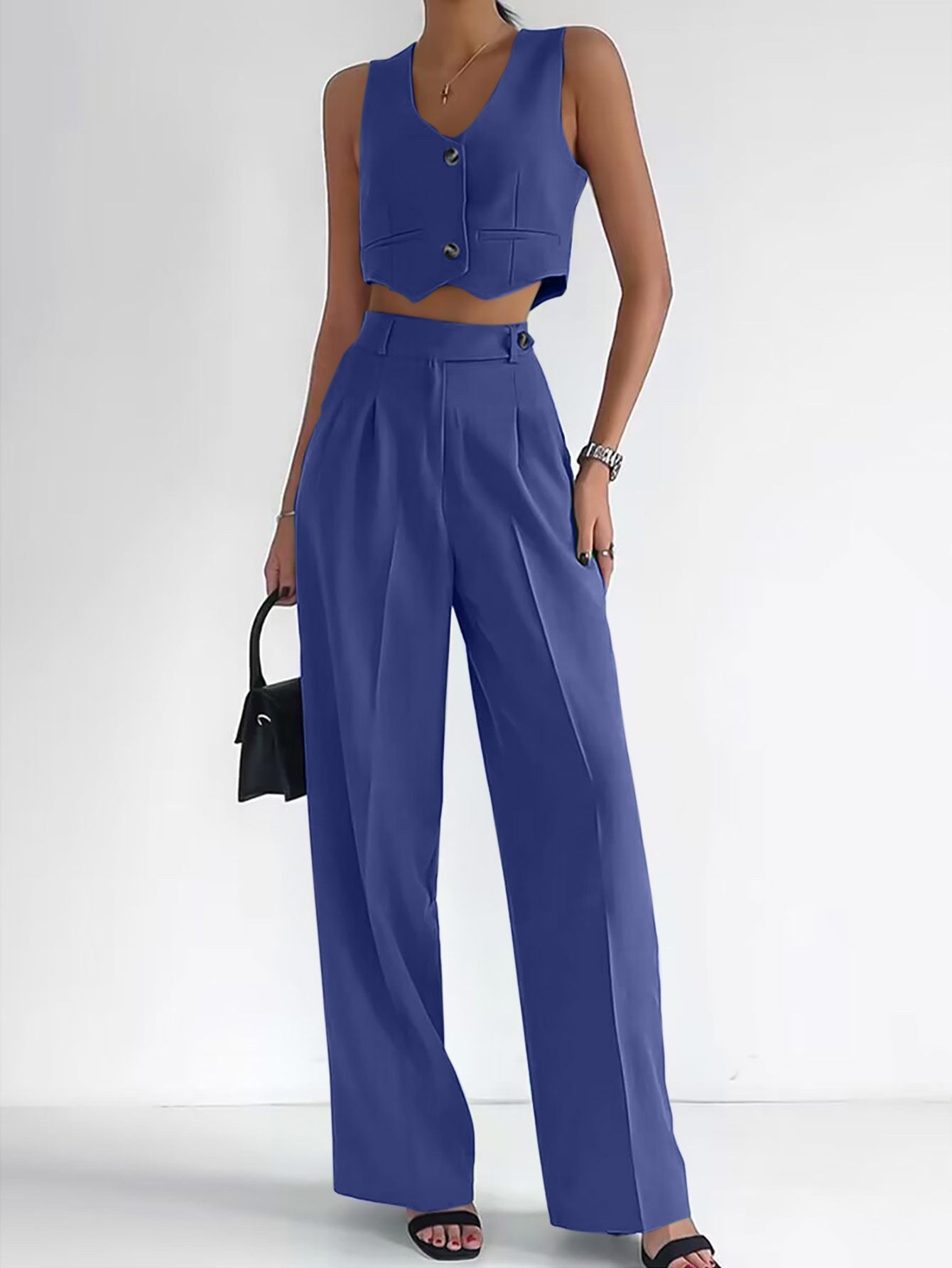 Ensemble deux pièces tendance pour femme avec haut sans manches et pantalon large Berg-Feldt