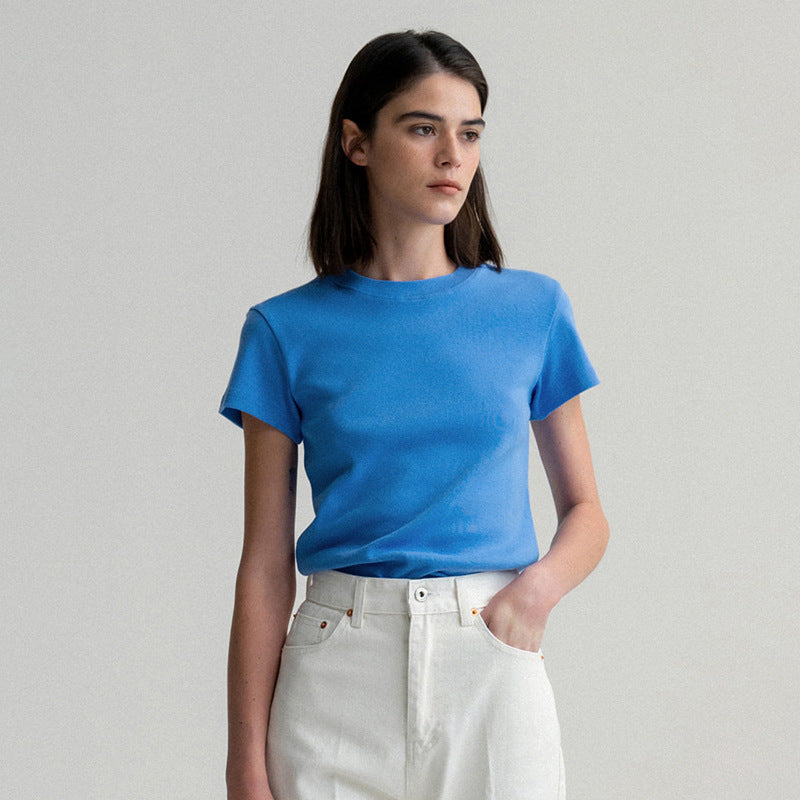 Hochwertiges Bio-Baumwoll-T-Shirt für Damen mit Rundhalsausschnitt von berg-feldt
