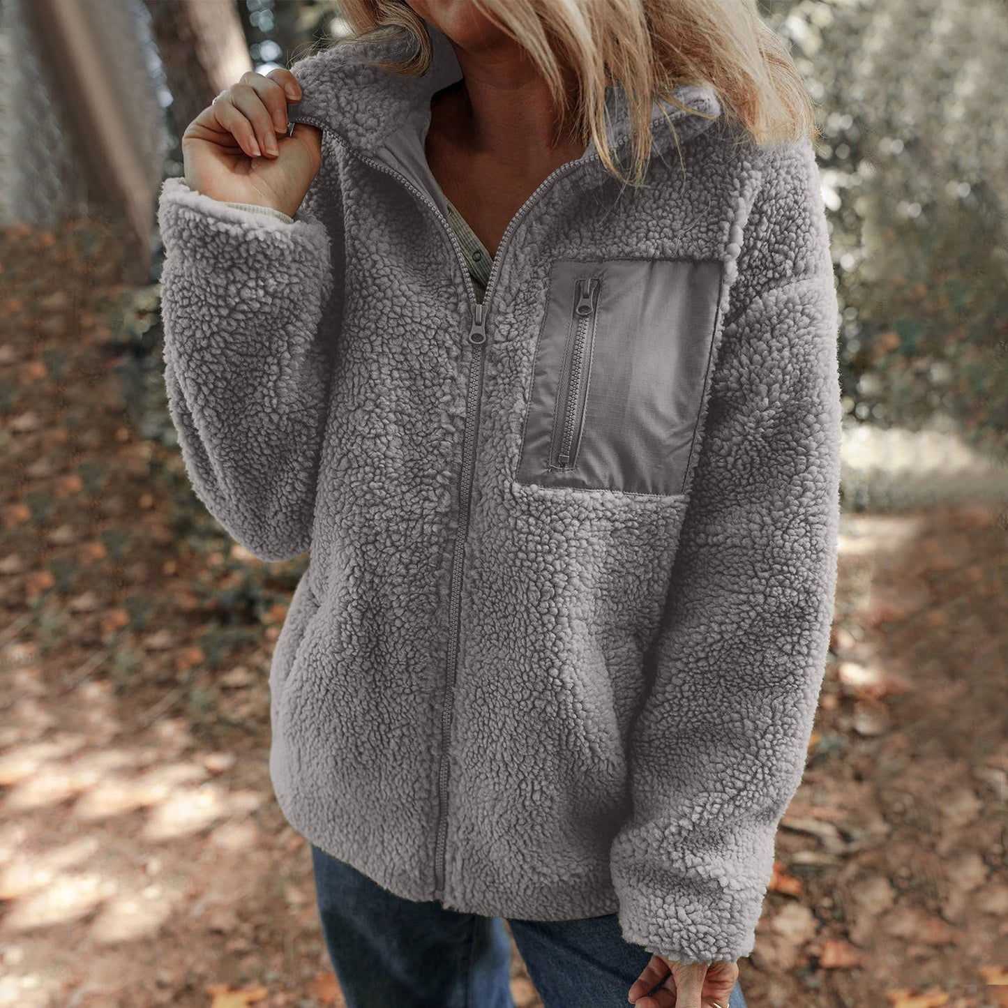 Damen Fleecejacke mit hochabschließendem Kragen und praktischer Brusttasche Berg-Feldt