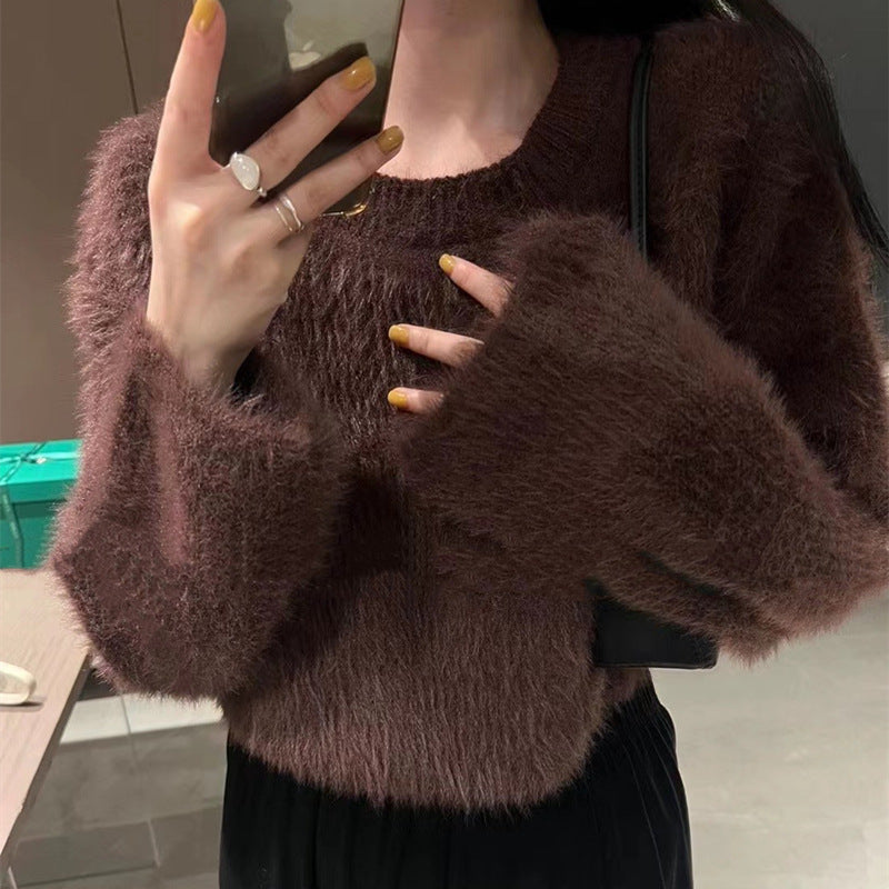 Pull col rond court mode pour femme avec matière douce et duveteuse Berg-Feldt