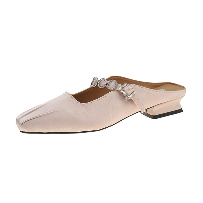 Elegante Damen-Slide-Mules mit offener Zehe, Schnallen- und Strassdetail von berg-feldt