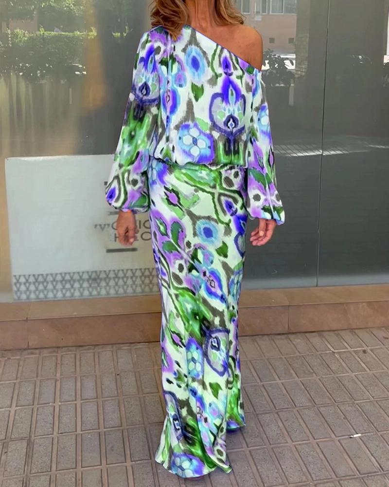 Robe longue élégante pour femme en tie-dye graphique avec épaules dénudées et manches volumineuses Berg-Feldt
