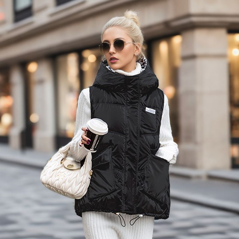 Gilet d'hiver matelassé pour femme avec capuche ajustable et poches pratiques Berg-Feldt