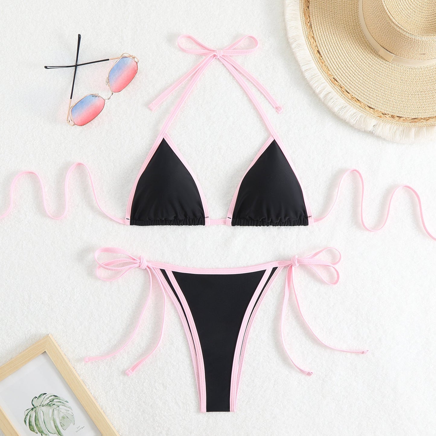Ensemble de bikini pour femme, modèle triangle, avec bretelles réglables et design contrasté de berg-feldt