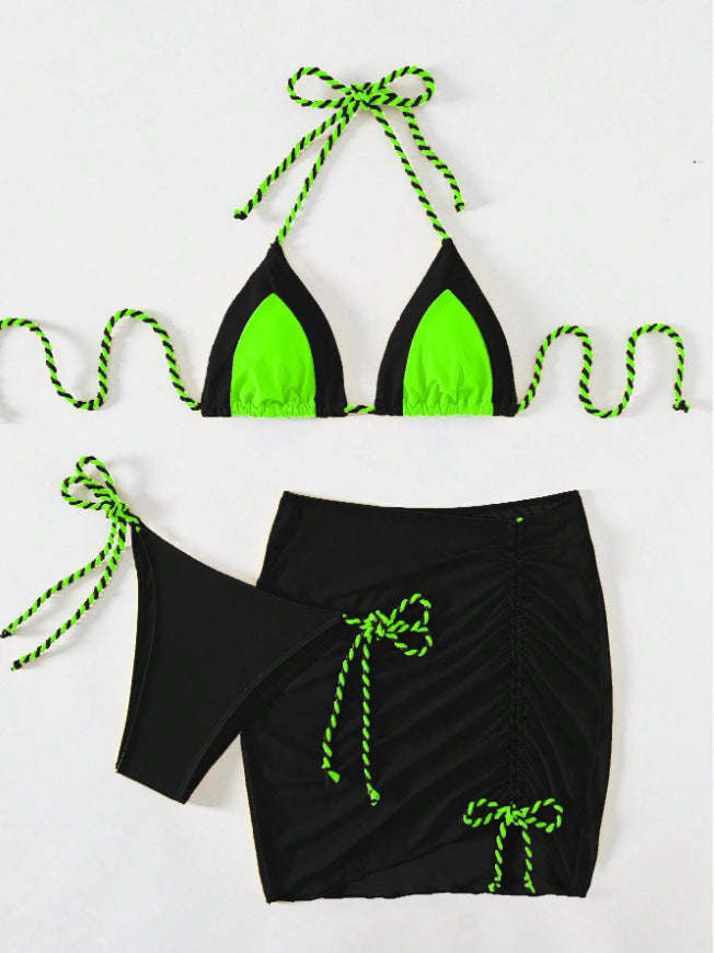 Ensemble bikini pour femme avec jupe paréo tendance et lacets fantaisie de berg-feldt