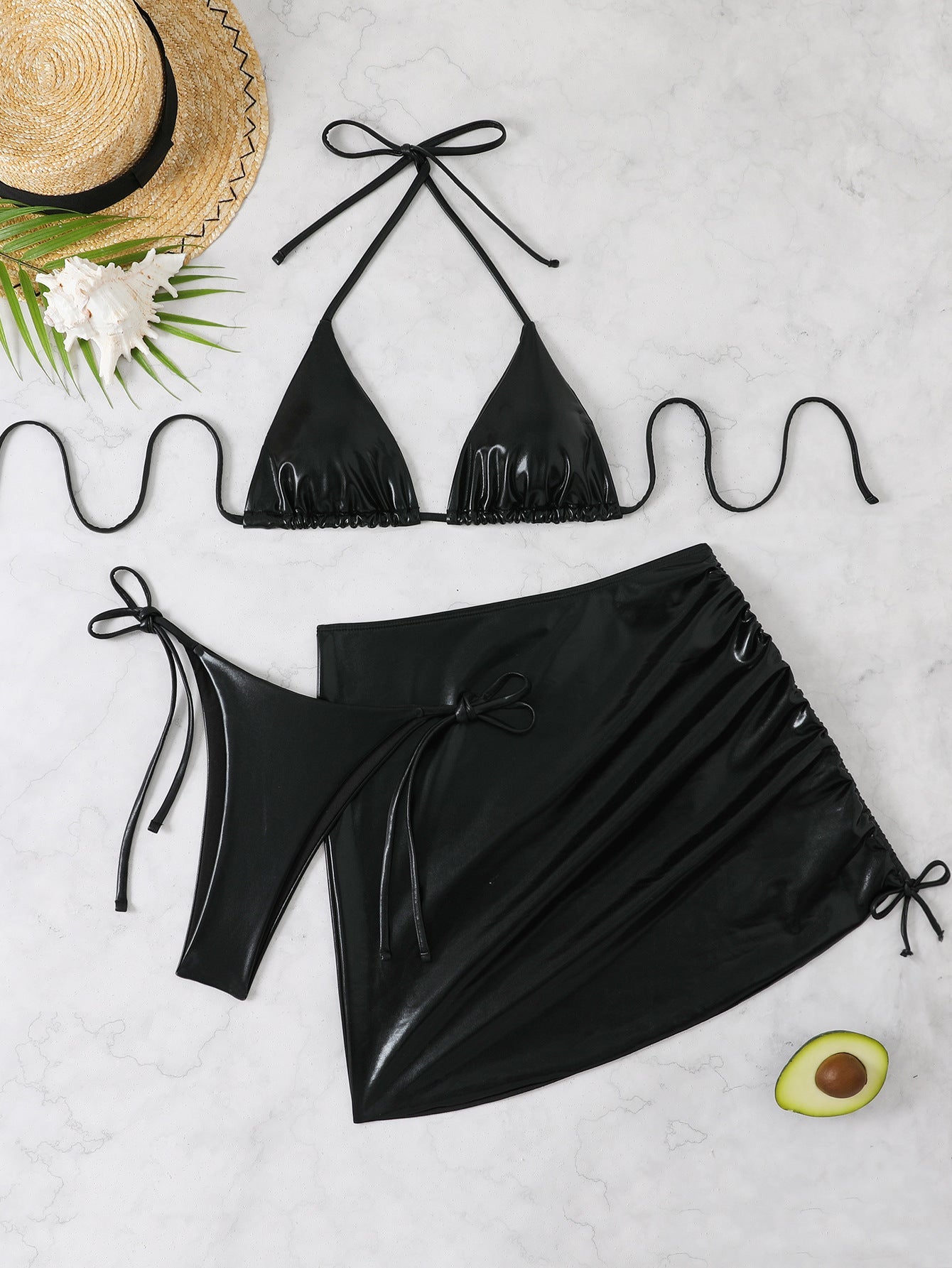 Eleganter Damen-Bikini mit Wickelrock-Design und verstellbaren Trägern von berg-feldt