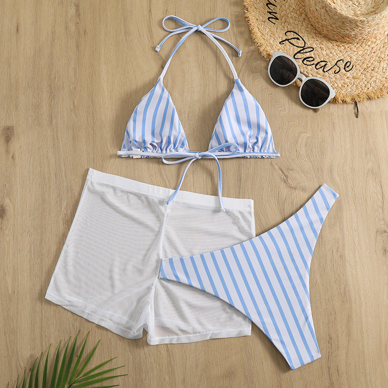 Trendiger Damen Bikini mit Shorts und Streifenmuster von Berg-Feldt