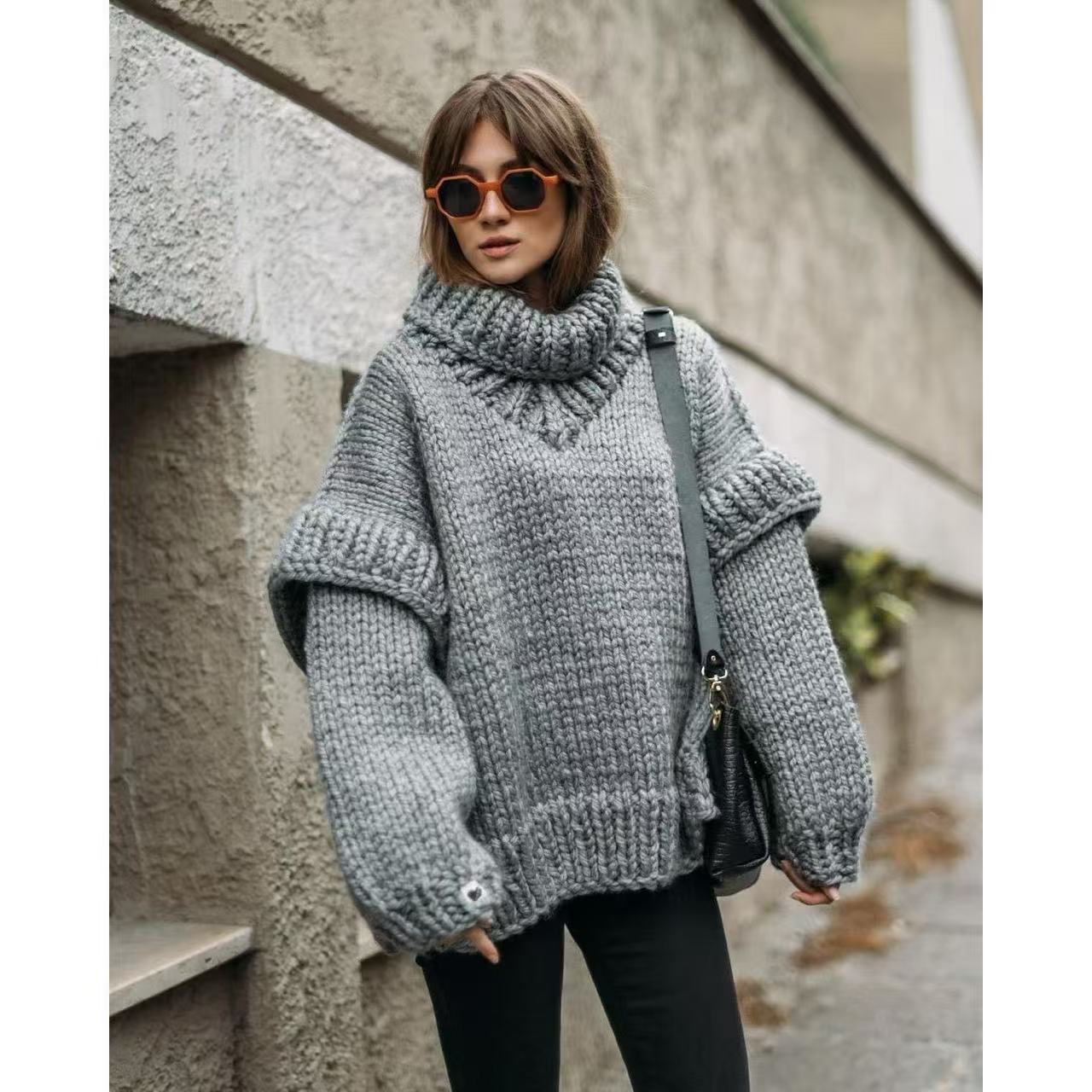 Pull tricoté ample pour femme à col montant et manches volumineuses Berg-Feldt
