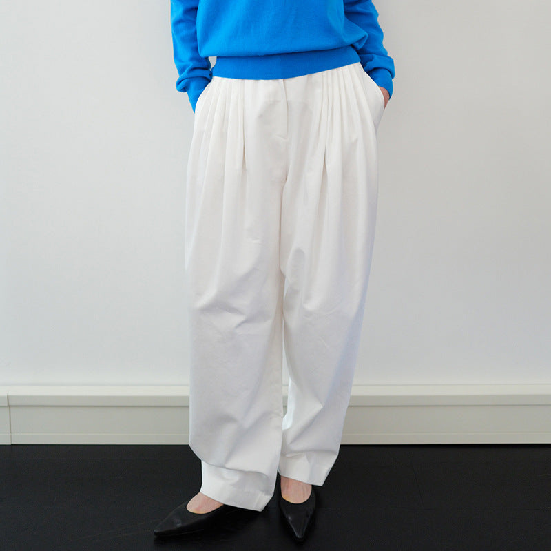 Elegante Damen-Chinohosen mit Bundfalten und Seitentaschen von berg-feldt