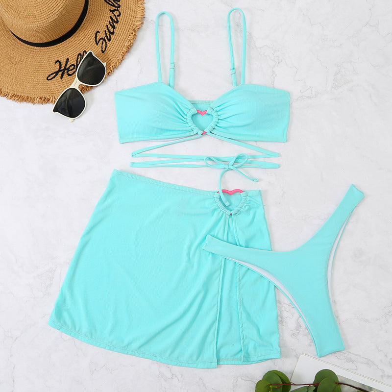 Ensemble bikini avec jupe paréo et décolleté en cœur berg-feldt pour femme