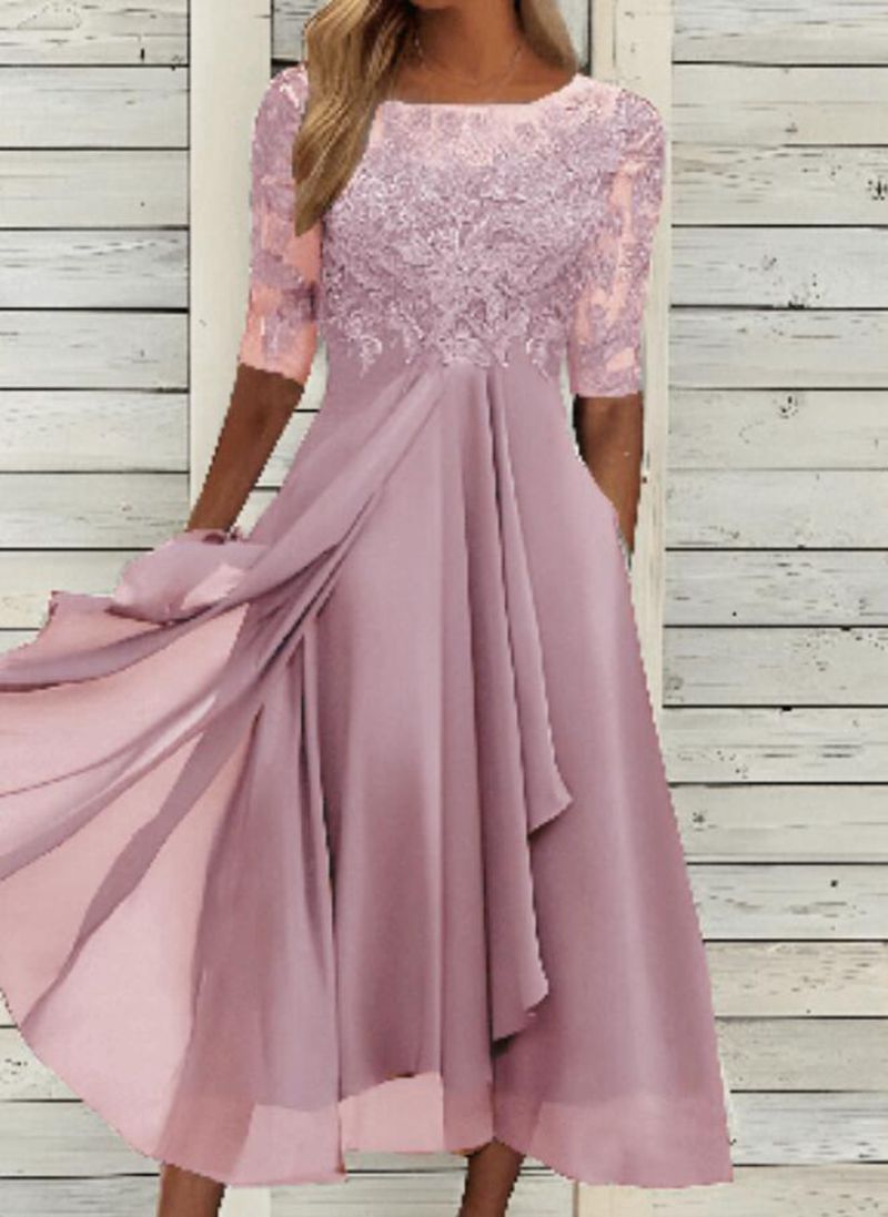 Élégante robe de cocktail pour femme avec dentelle et jupe fluide, par berg-feldt