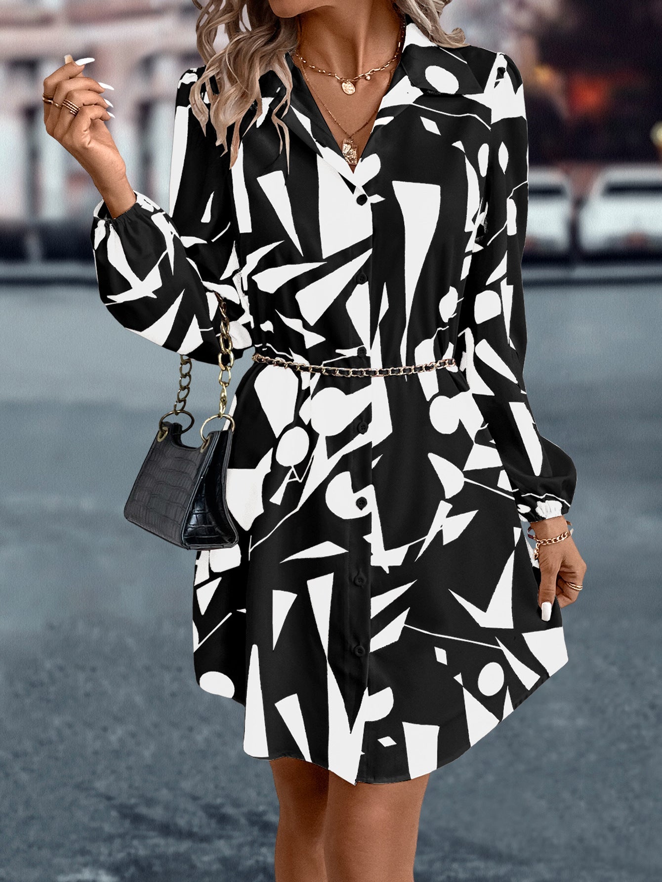 Robe chemise femme au motif graphique moderne avec ceinture Berg-Feldt