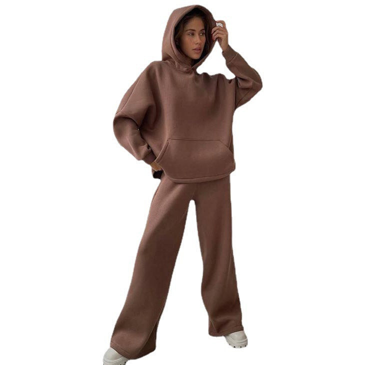 Ensemble décontracté et ample pour femme, avec hoodie et pantalon large Berg-Feldt