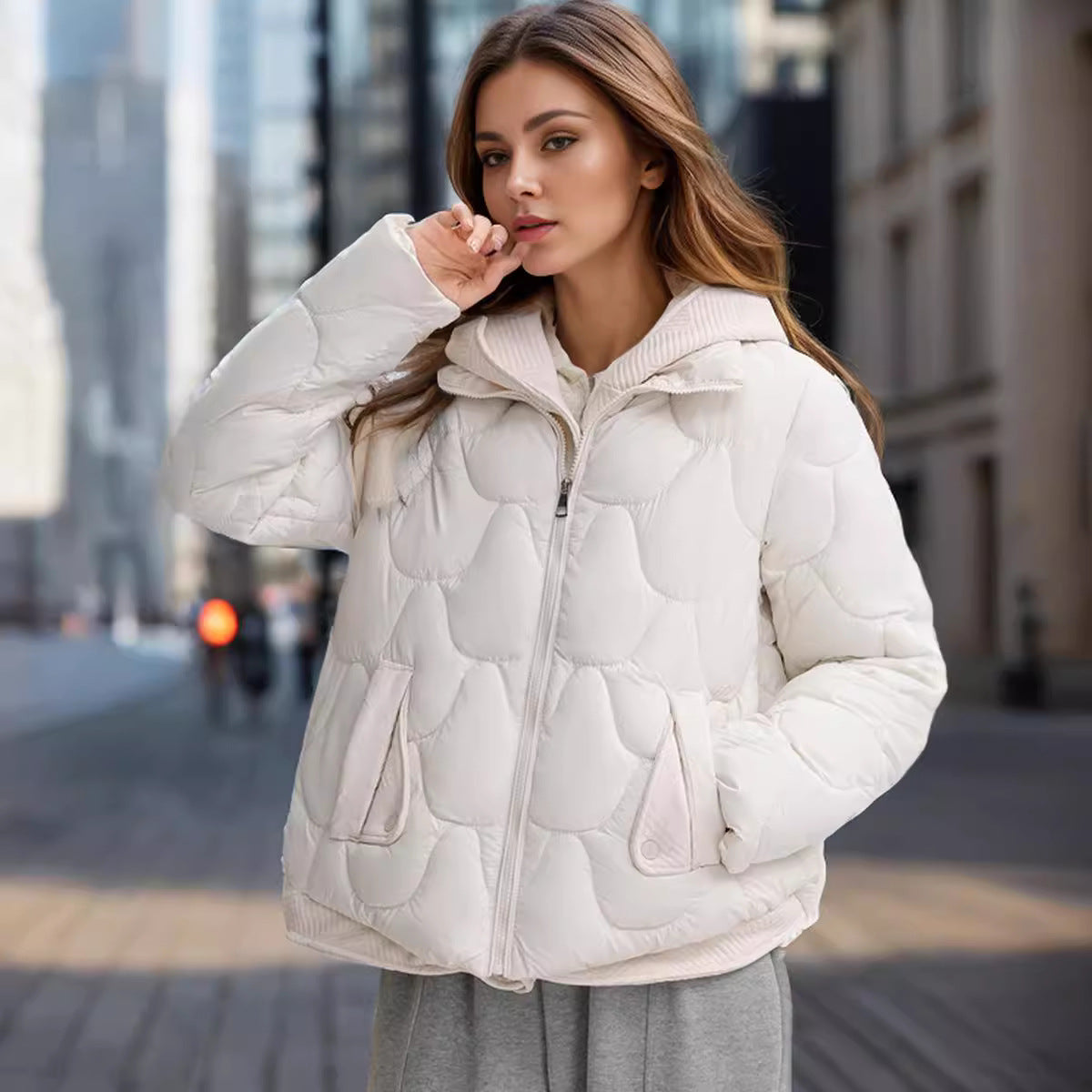 Doudoune femme tendance avec capuche amovible et poches pratiques Berg-Feldt