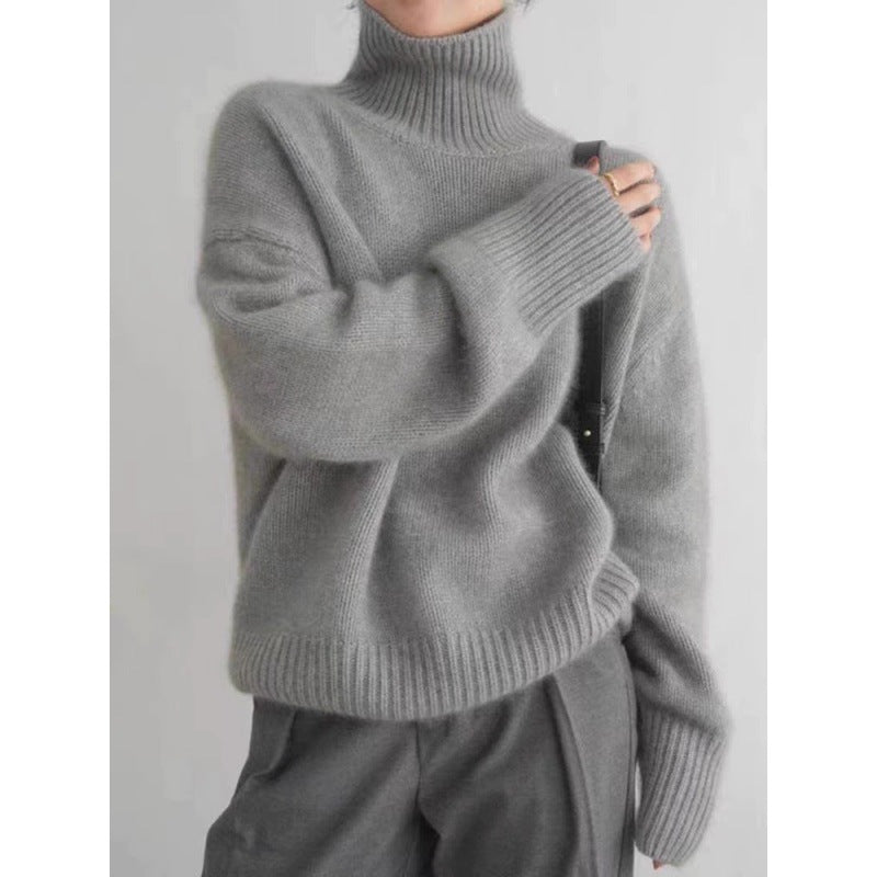 Luxurious Women's Knit Sweater berg-feldt