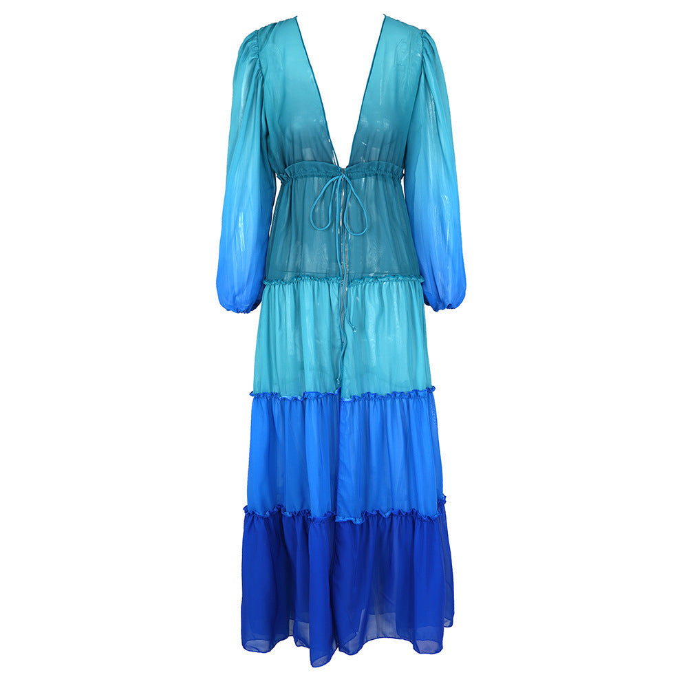 Robe longue pour femme avec décolleté en V profond et manches bouffantes amples, par berg-feldt