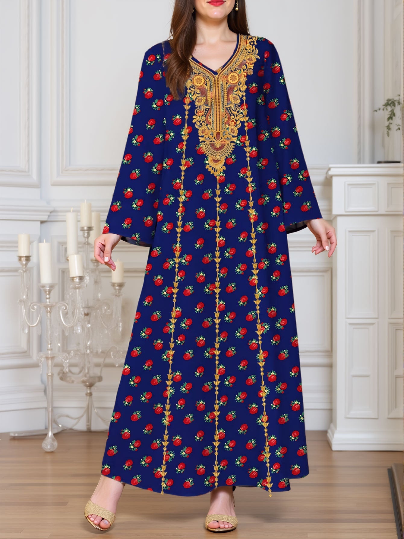 Robe longue fleurie et décolleté orné de berg-feldt