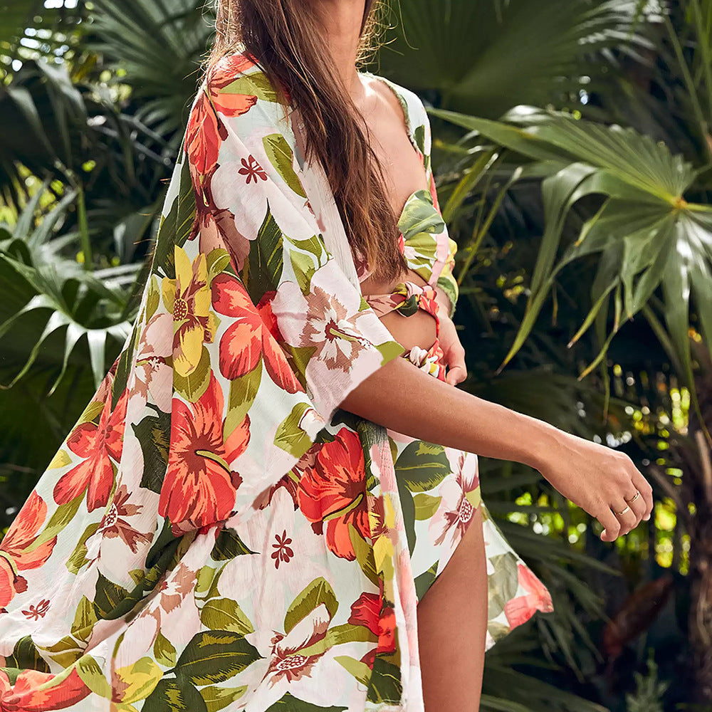 Maillot de bain femme Berg-Feldt, motif floral et découpe tendance