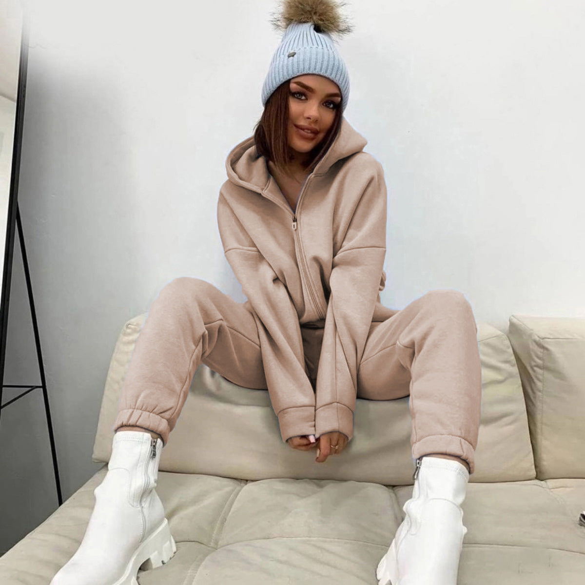 Survêtement à capuche douillet zippé avec poignets élastiques Berg-Feldt pour femme