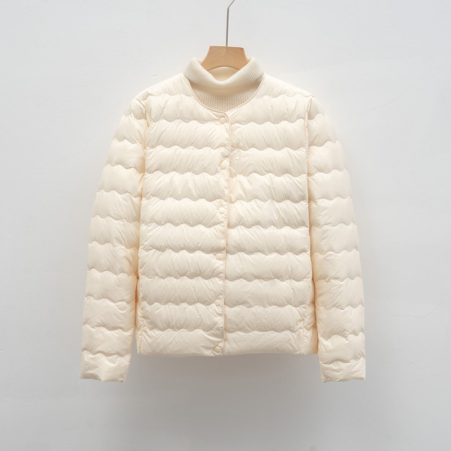 Damen Leichte gesteppte Jacke mit hochgeschlossenem Kragen und elastischen Bündchen Berg-Feldt