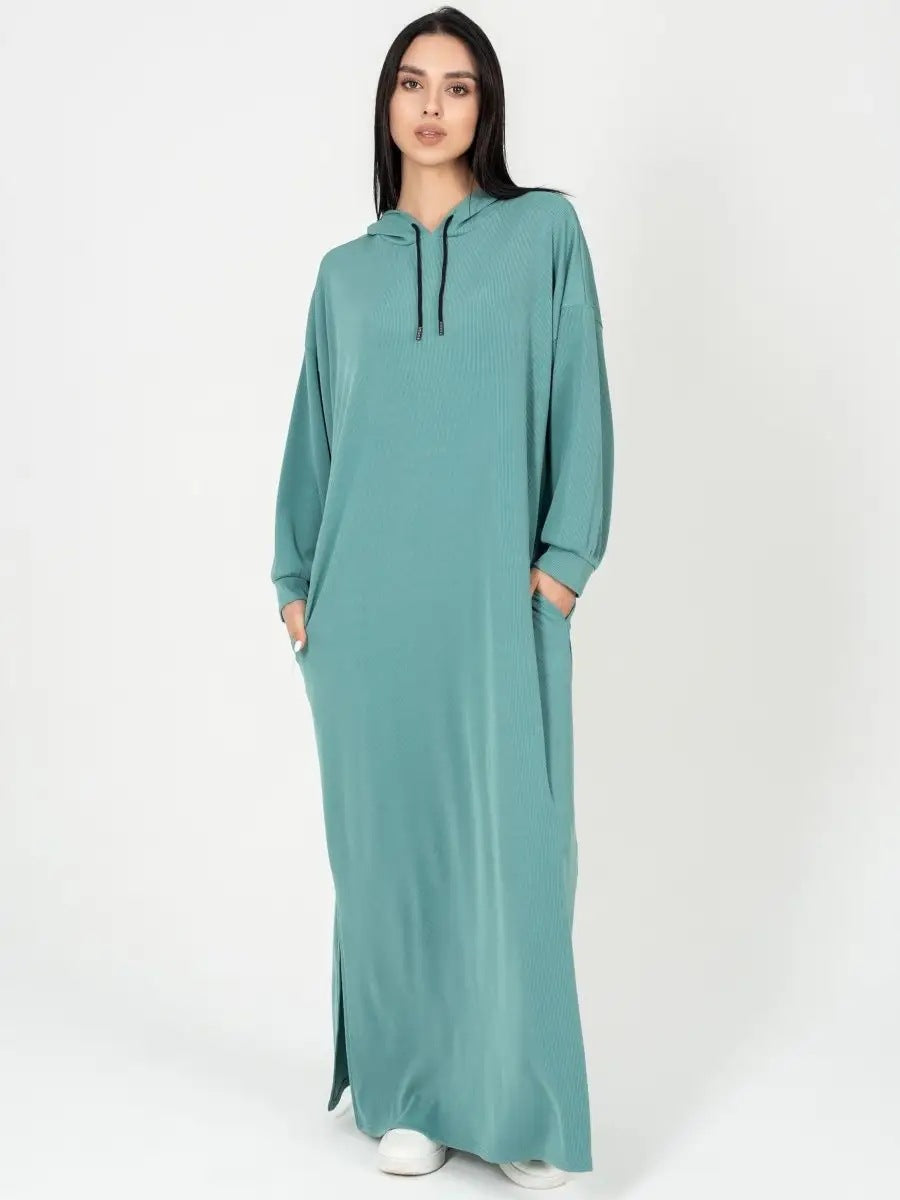 Robe longue à capuche avec fentes latérales pour femme de berg-feldt