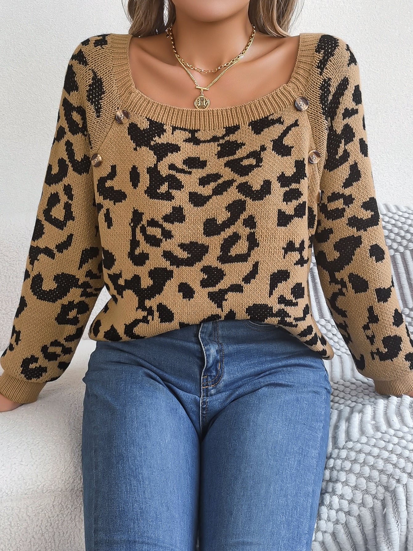 Berg-Feldt Pull pour femme à imprimé léopard et boutons