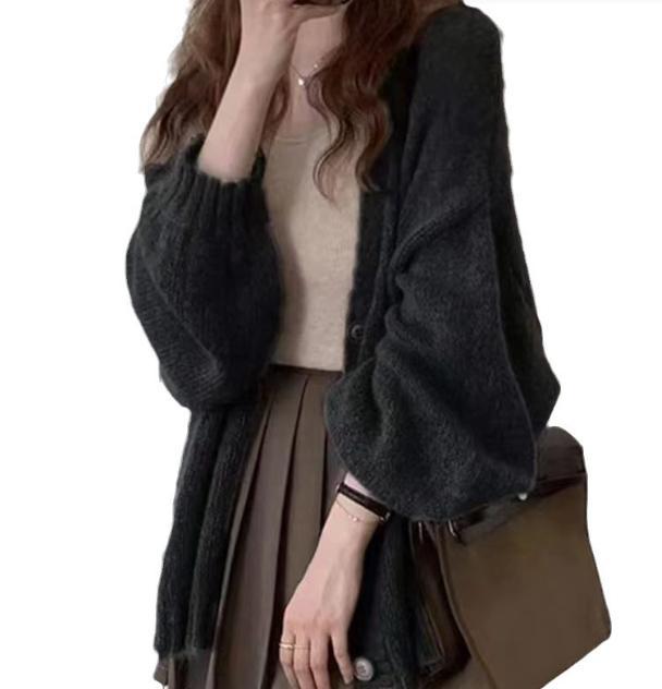 Cardigan tendance à manches larges et détails élégants pour femme Berg-Feldt