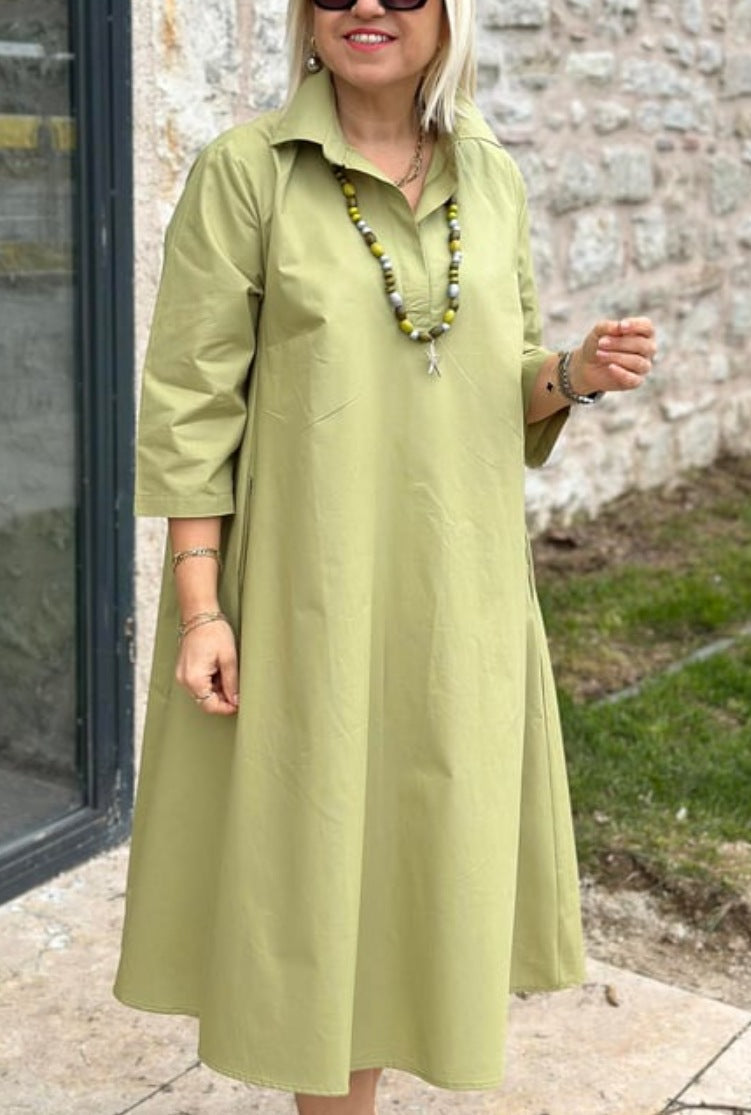 Élégante robe chemise à grandes poches de berg-feldt