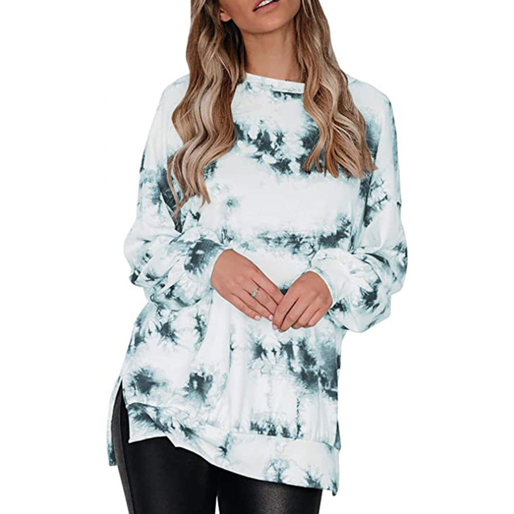 Modernes Damen-Sweatshirt mit asymmetrischem Saum und lässigem Tie-Dye-Muster von berg-feldt