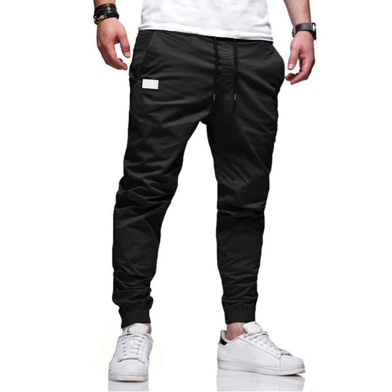 Men's casual cargo pants with tapered fit and practical pockets Berg-Feldt