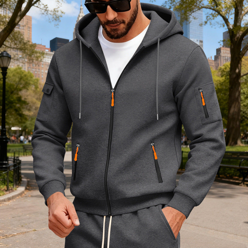 Herren sportlicher Kapuzenpullover mit modischen Schnellverschlüssen und praktischen Taschen Berg-Feldt