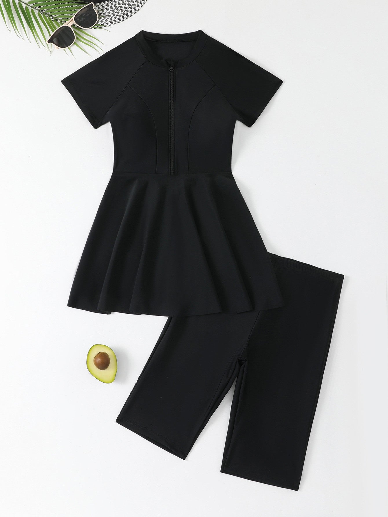 Maillot de bain pour femme avec jupe et fermeture éclair de berg-feldt
