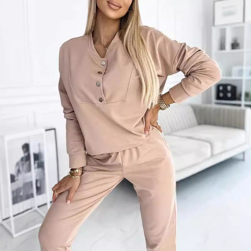 Survêtement décontracté pour femme avec détails boutonnés tendance et taille élastique Berg-Feldt