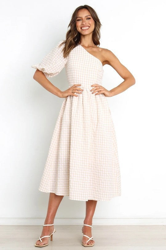 Robe midi en vichy Berg-Feldt pour femme avec manches bouffantes et design à une épaule