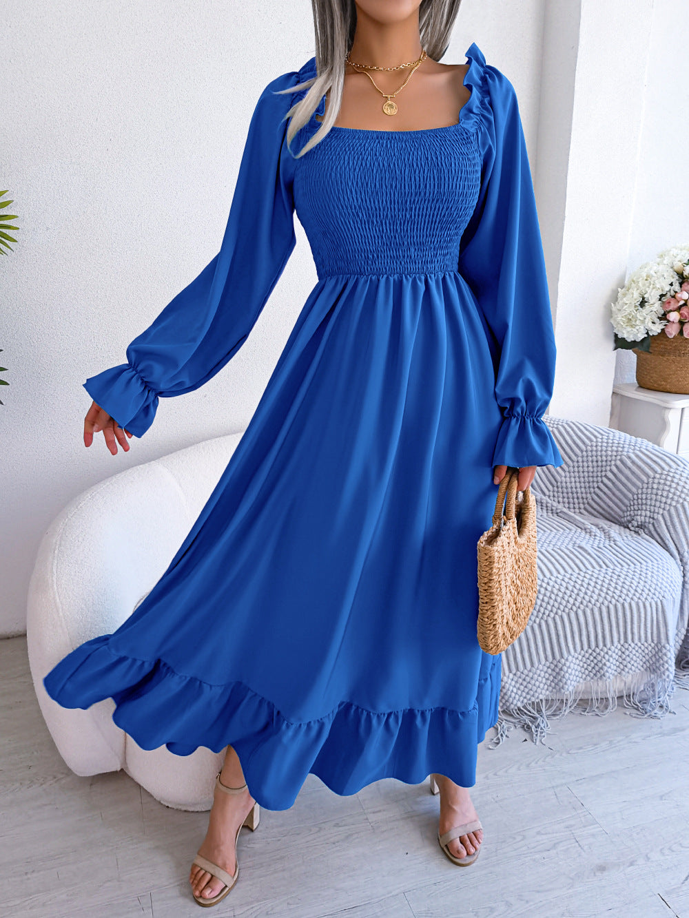 Elegantes Maxikleid für Damen mit gerafftem Oberteil und langen Ärmeln von berg-feldt