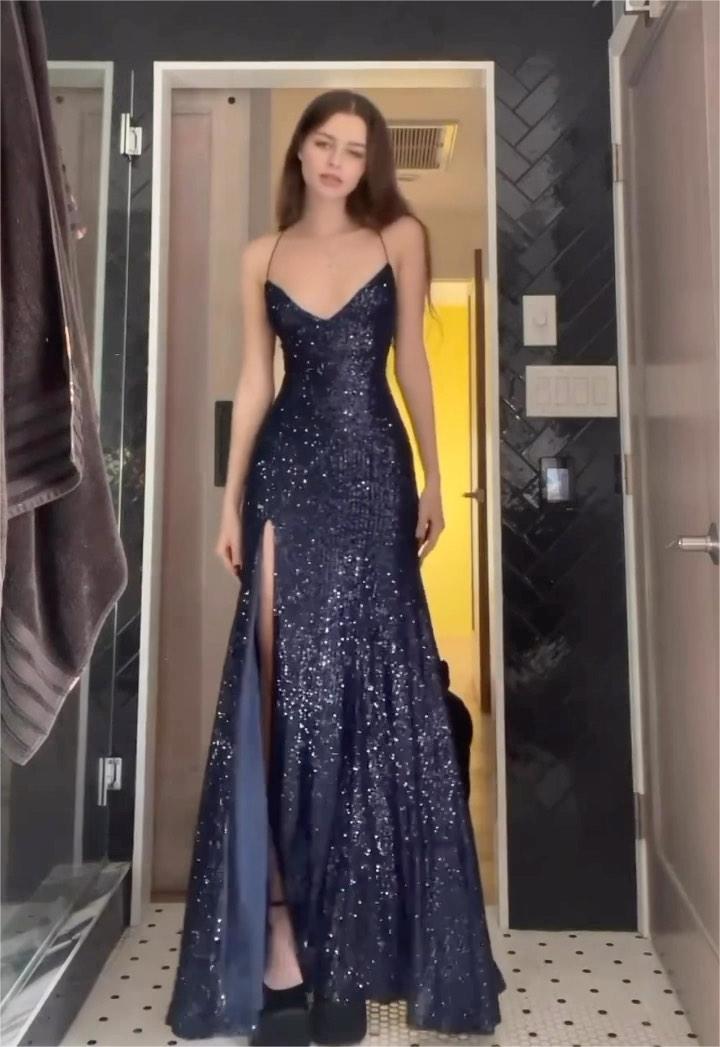 Robe de soirée glamour pour femme avec sequins scintillants et fente élégante Berg-Feldt