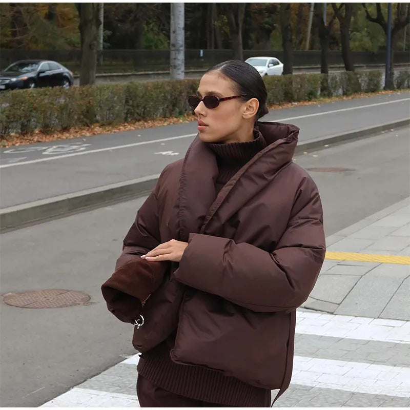 Damen Praktische und modische Daunenjacke mit Gürtel Berg-Feldt