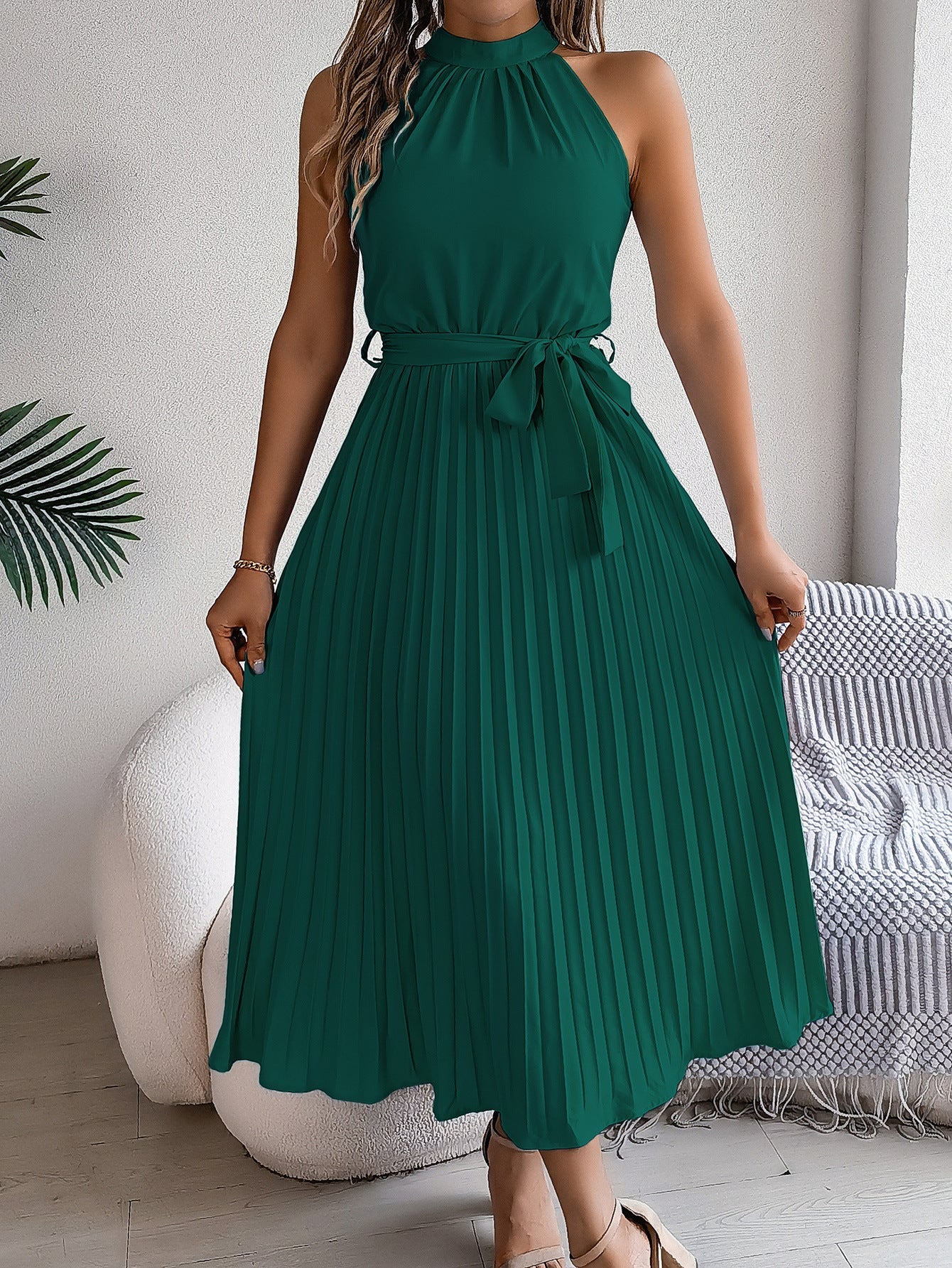 Robe portefeuille élégante à col montant pour femme par berg-feldt