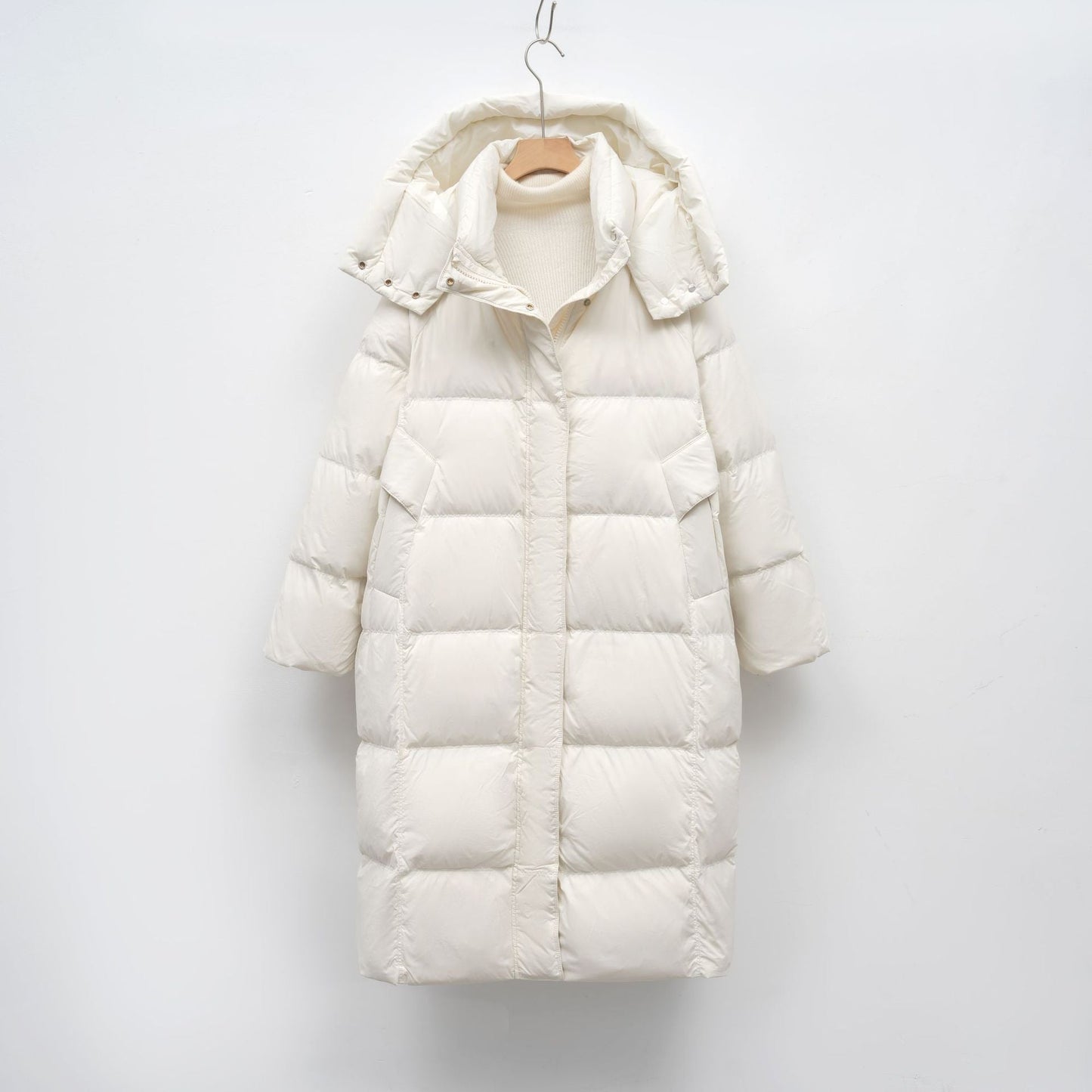 Doudoune longue pour femme avec capuche ajustable et doublure luxueuse Berg-Feldt
