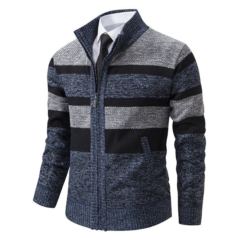Herren Strickjacke mit Stehkragen und modernem Streifenmuster Berg-Feldt