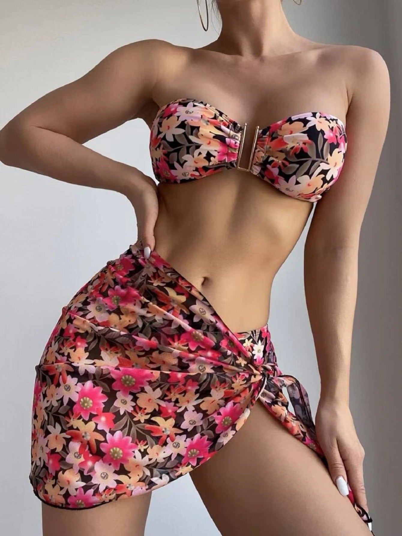 Ensemble bikini et paréo à motif floral berg-feldt pour femme