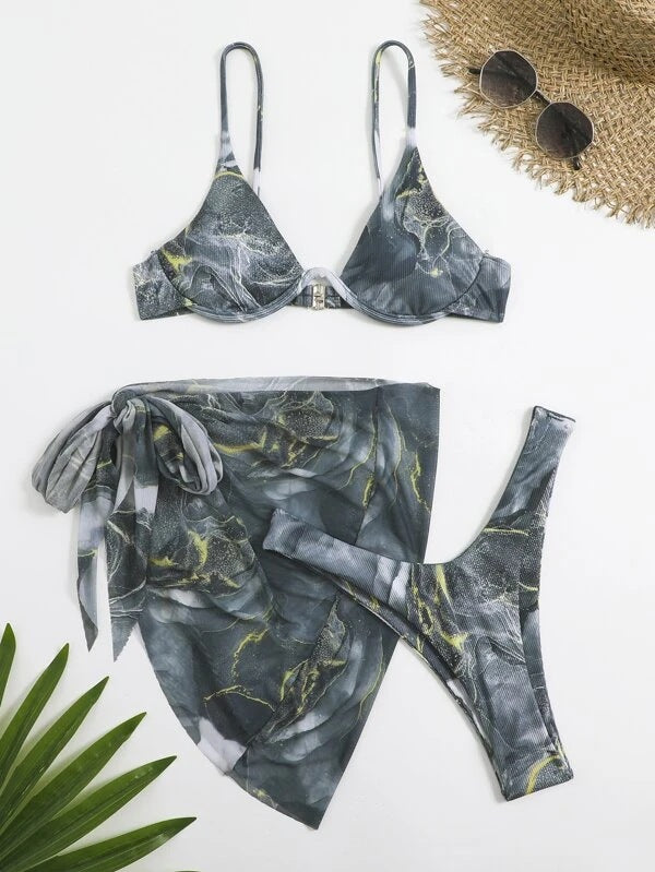 Maillot de bain deux pièces pour femme Berg-Feldt à motif floral avec paréo assorti