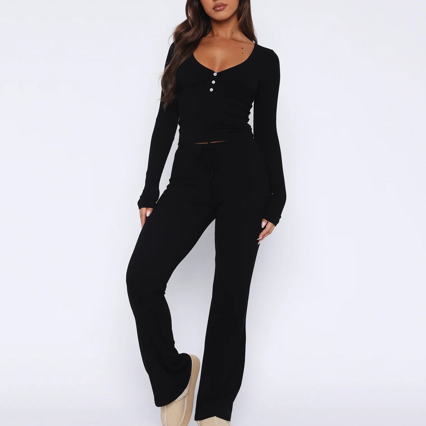 Ensemble de détente confortable pour femme avec haut long et pantalon évasé Berg-Feldt